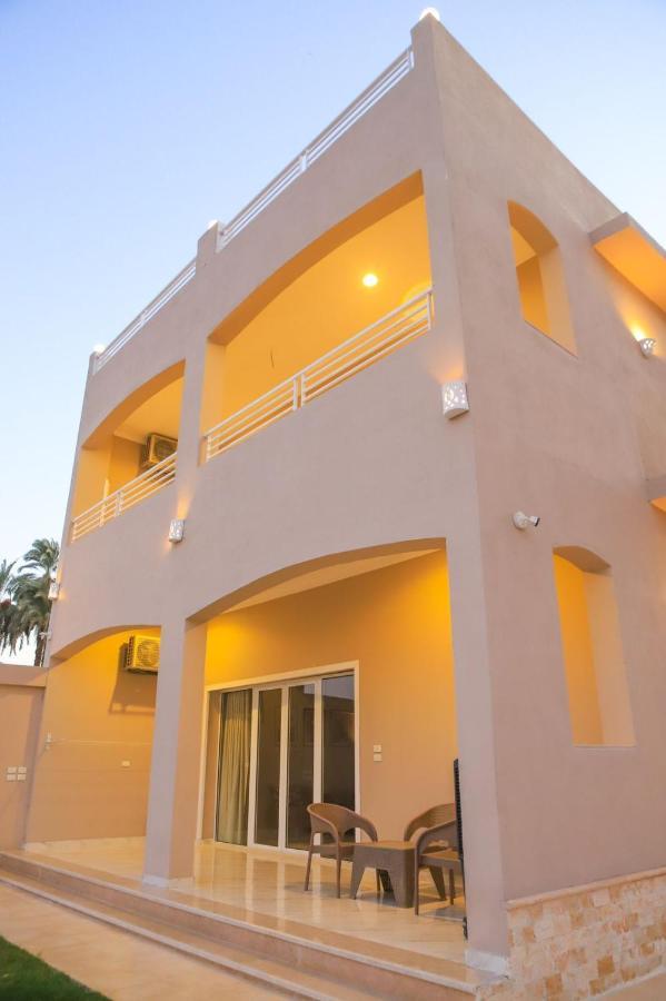 Royal Nile Villa - Pool View Apartment 1 ลักซอร์ ภายนอก รูปภาพ