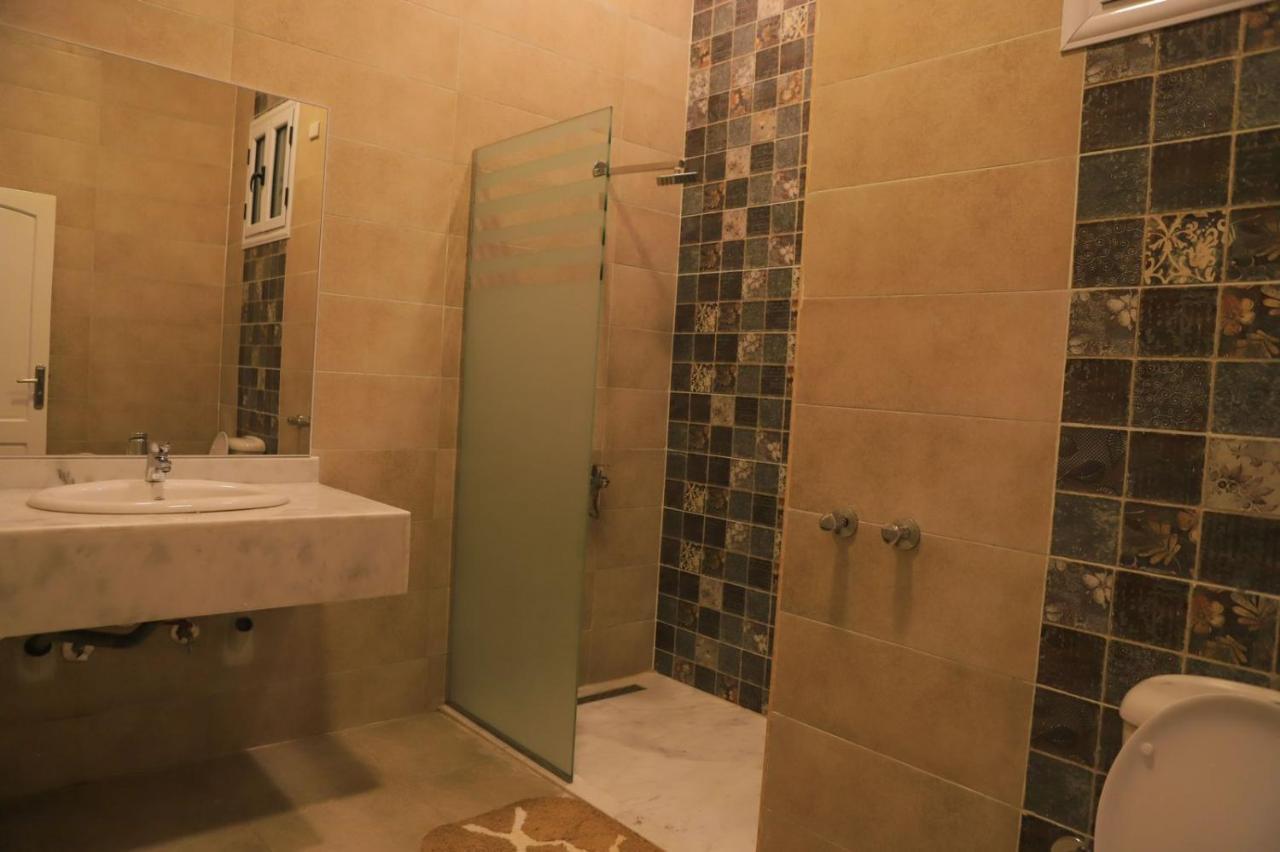 Royal Nile Villa - Pool View Apartment 1 ลักซอร์ ภายนอก รูปภาพ