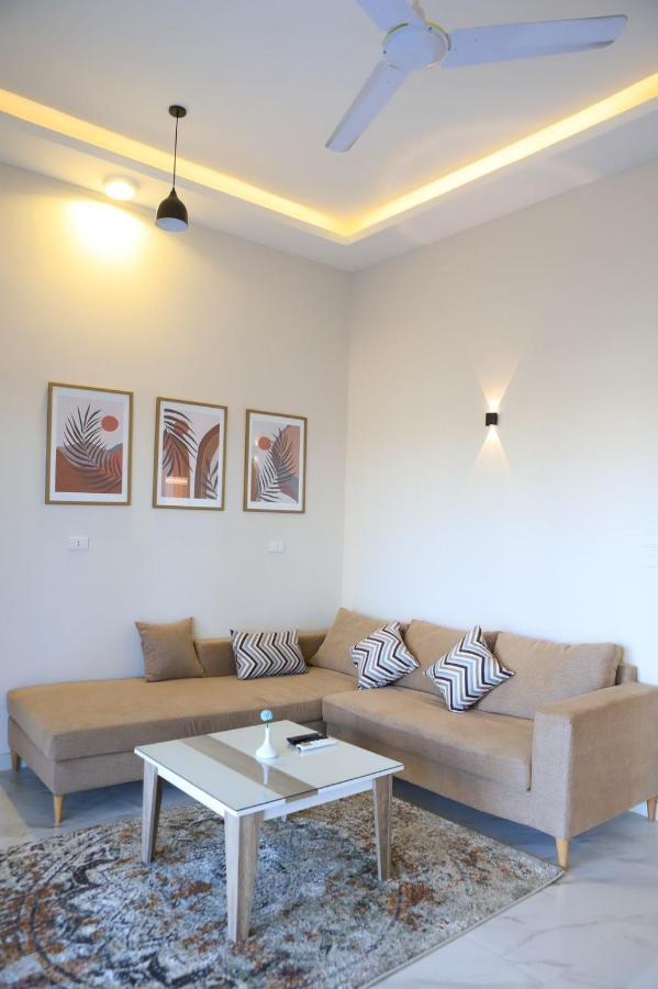 Royal Nile Villa - Pool View Apartment 1 ลักซอร์ ภายนอก รูปภาพ