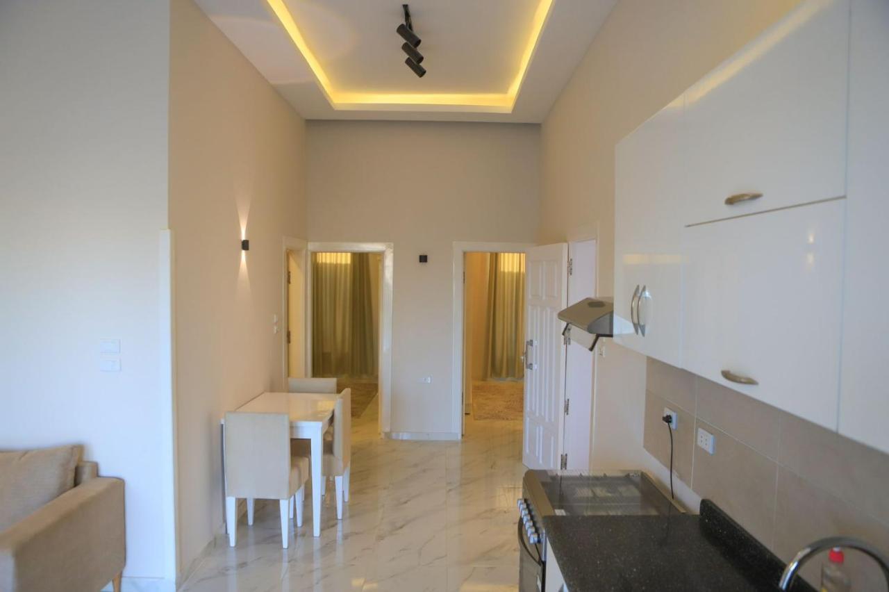 Royal Nile Villa - Pool View Apartment 1 ลักซอร์ ภายนอก รูปภาพ