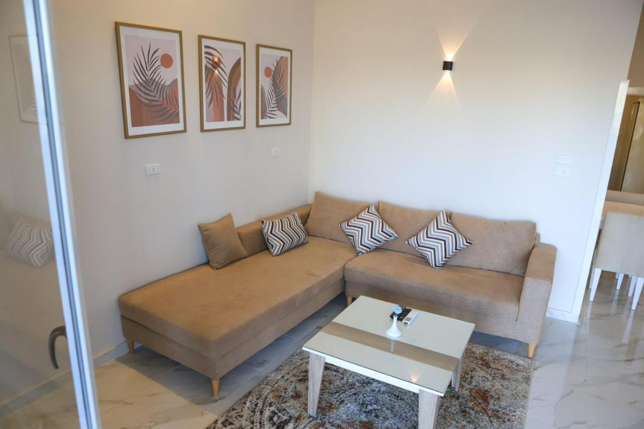 Royal Nile Villa - Pool View Apartment 1 ลักซอร์ ภายนอก รูปภาพ