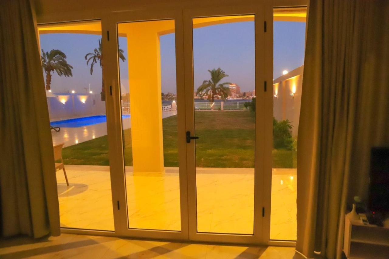 Royal Nile Villa - Pool View Apartment 1 ลักซอร์ ภายนอก รูปภาพ